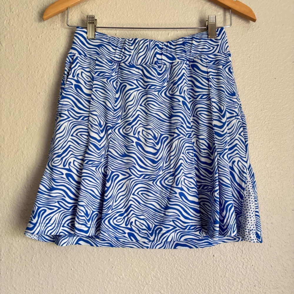 Sport Haley Mini Skort Skirt Size XS Golf Pickleball Blue Abstract Zebra Print